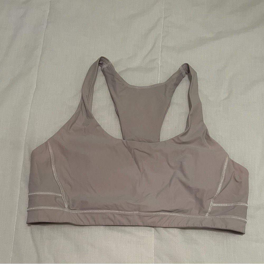 Lululemon sports bra size 8
